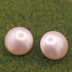 Richeiliu Elegant Pearl Saucer Clip On Earrings E423